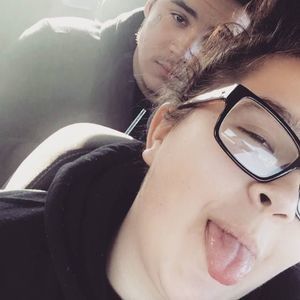 Meet your Posher, Que